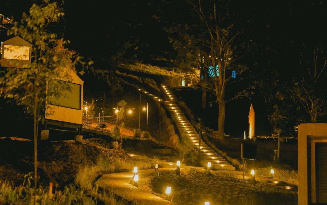 Bobocabin Gunung Mas, Puncak Otel Tagalbato Dış mekan fotoğraf